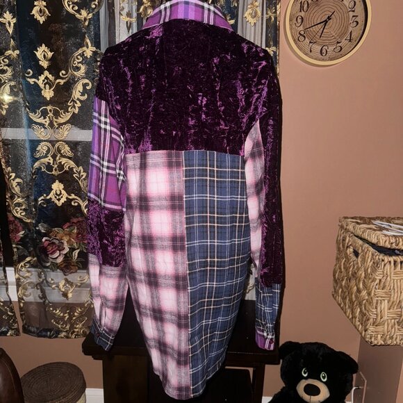 Dolls Kill Dolls Kill x dEliA*s patchwork plaid buttondown - Picture 2 of 6